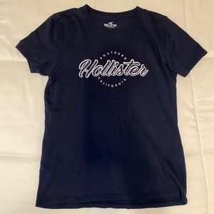 hollister navy tee